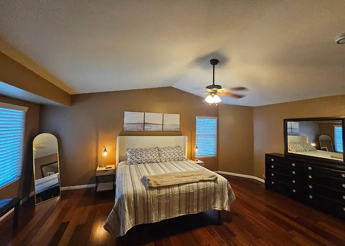 Full House W/ Private Heated Pool And Pizza Oven! * Phoenix