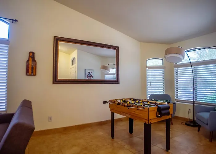 Full House W/ Private Heated Pool And Pizza Oven! Holiday home *