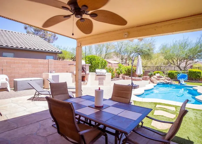 Full House W/ Private Heated Pool And Pizza Oven! *