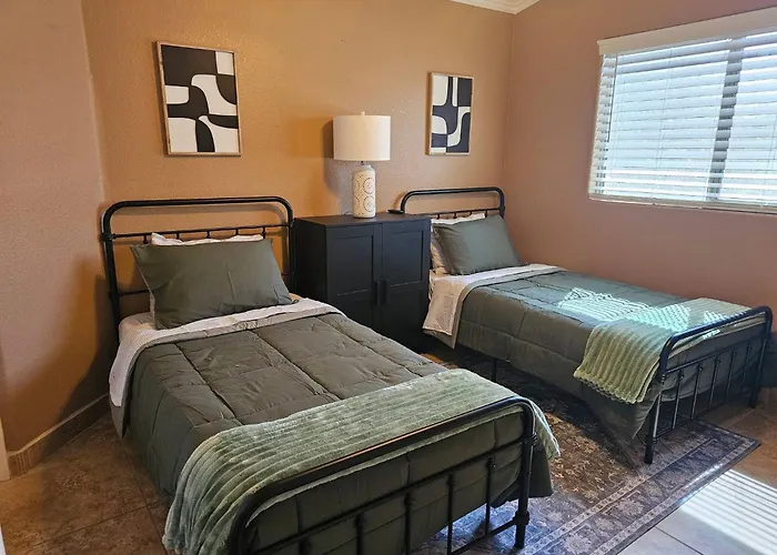 Holiday home Full House W/ Private Heated Pool And Pizza Oven! Phoenix
